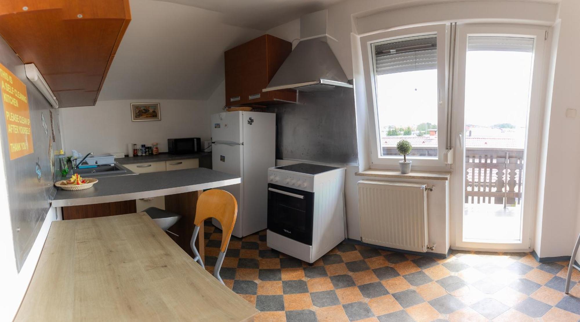 Rooms Kozarje Ljubljana Extérieur photo