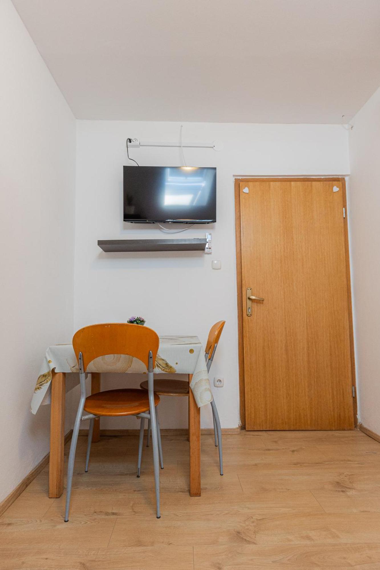 Rooms Kozarje Ljubljana Extérieur photo