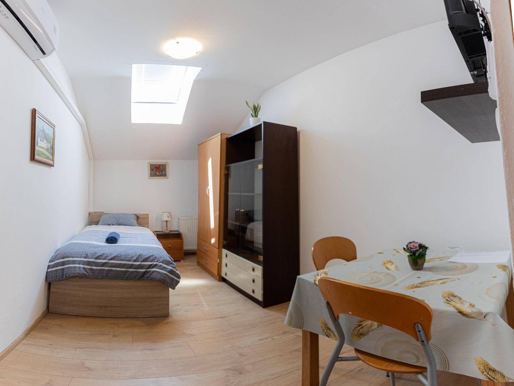 Rooms Kozarje Ljubljana Extérieur photo